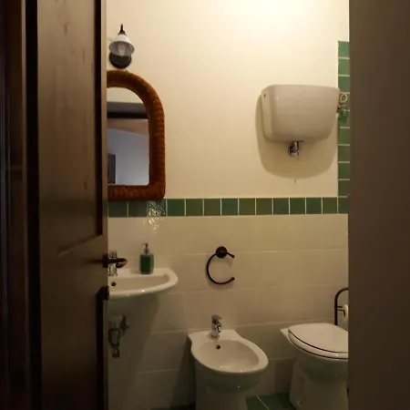 Podere Alberello Affittacamere 2*
